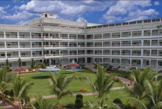 Jamia Ghazali Karachi gets University status