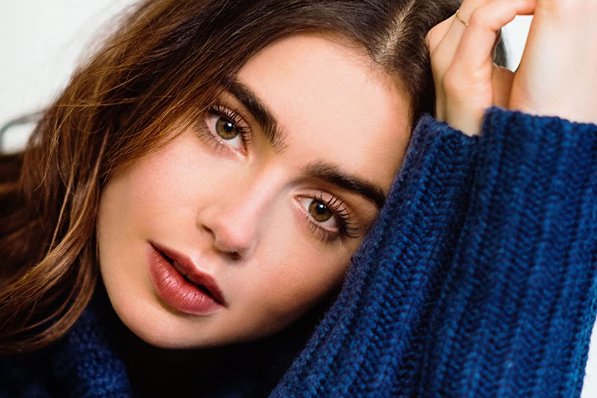 Lily Collins