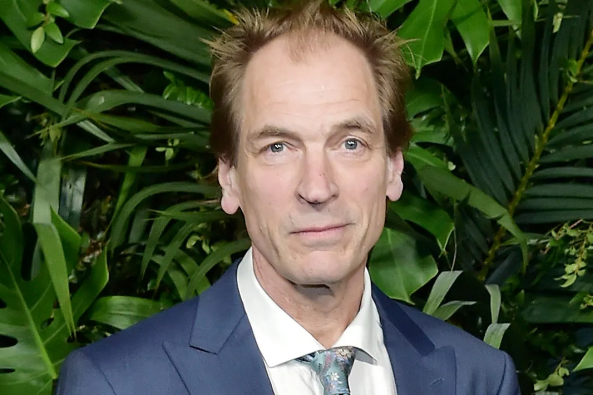 Julian Sands