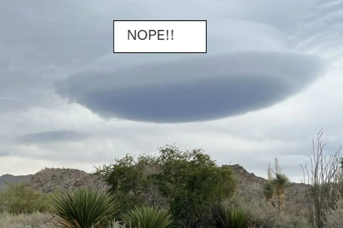 Large UFO-shaped cloud