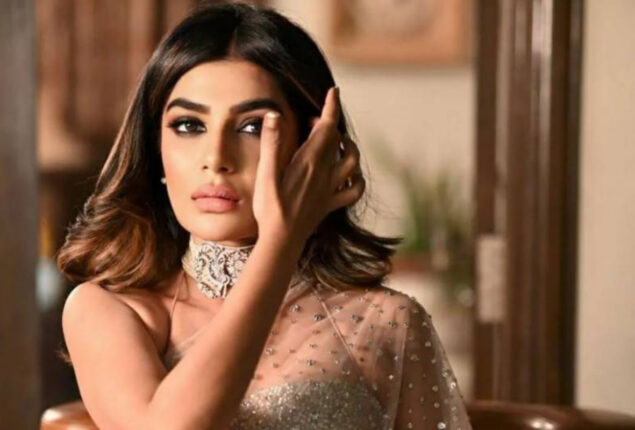 Iffat Omar Talks About Her Highest Pay Check