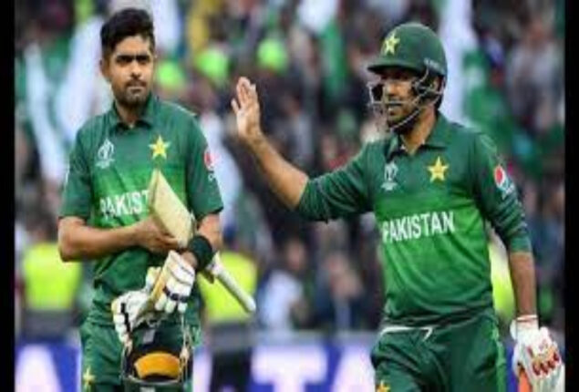 Babar Azam advises Sarfaraz to ‘keep shining’