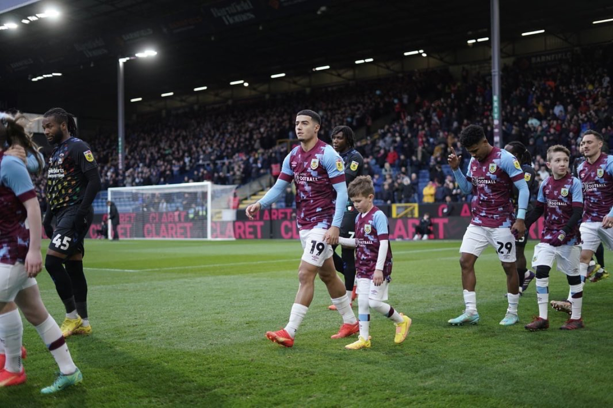 Burnley beat Coventry
