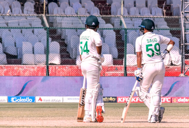 PAK vs NZ: Sarfaraz and Saud brilliantly take Pakistan 179-5