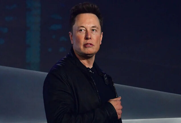 Elon Musk faces US fraud trial over Tesla tweet
