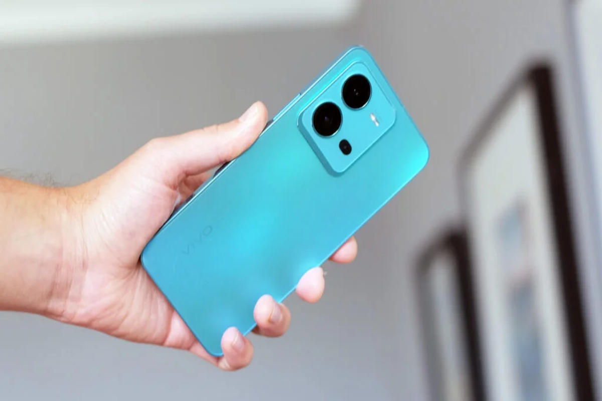 Vivo V25 price in Pakistan