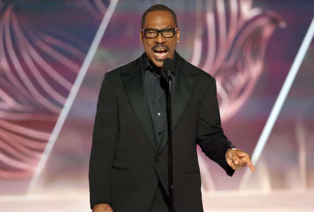 Eddie Murphy forecasts standup comedy: ‘It’s different’