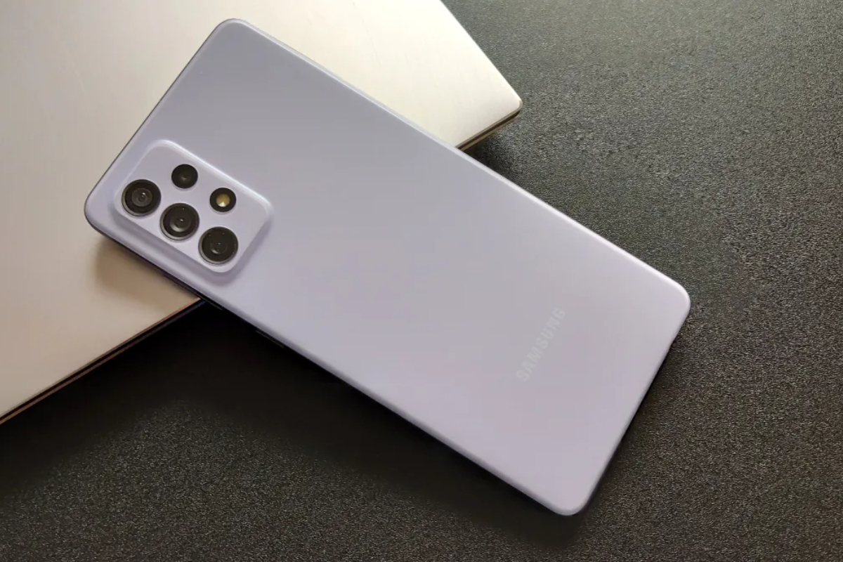 Samsung Galaxy A72