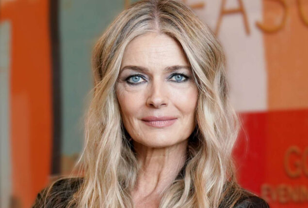 Paulina Porizkova Shares Unfiltered Selfie As She Begins New Year With Clean Slate