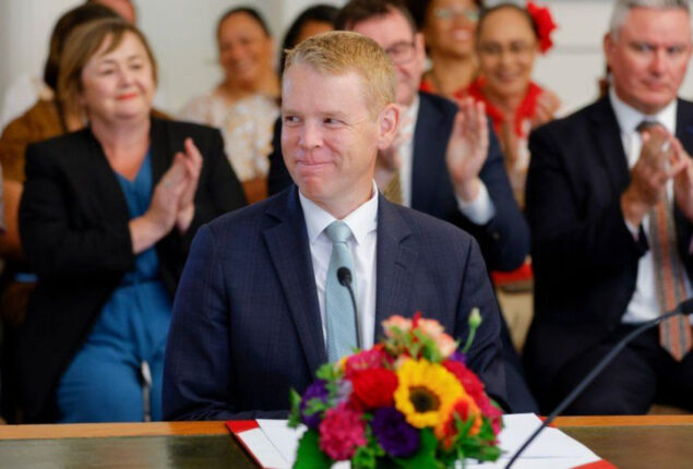 Chris Hipkins sworn in as New Zealand PM as Ardern steps down