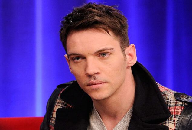 Jonathan Rhys trying to escape hospital in ‘Disquiet’ trailer