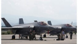 Canada agrees $14 billion deal for F-35