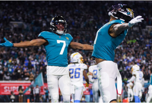 Jaguars Shock Chargers in Comeback Victory, Advance in AFC playoffs