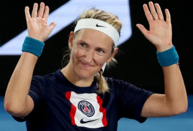 Victoria Azarenka told to remove her PSG shirt before match