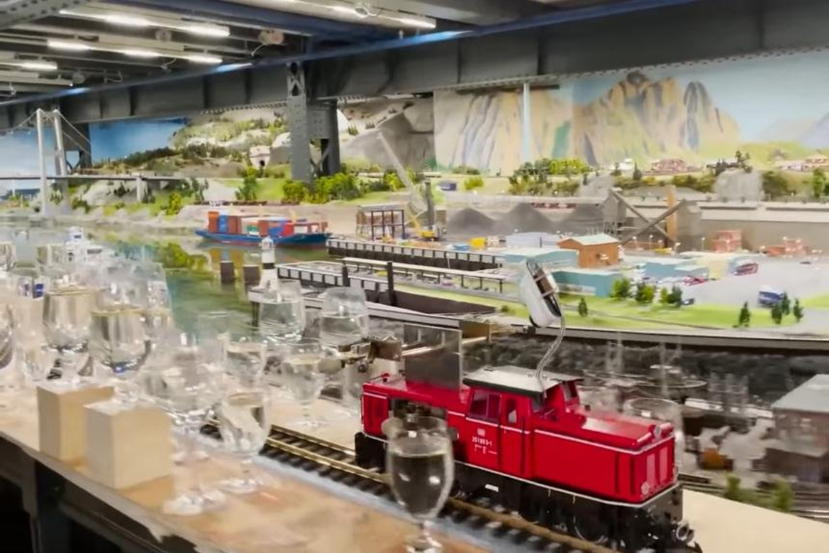 Model train