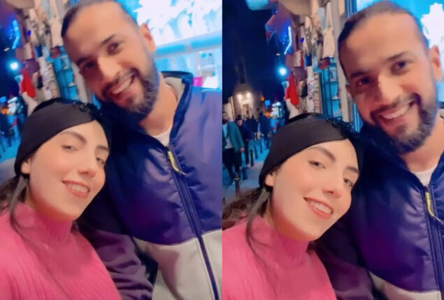 Imad Wasim shares beautiful pictures with family, See photos
