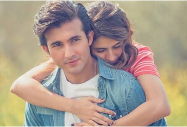 Find out reasons of Shahroz Sabzwari & Syra working together