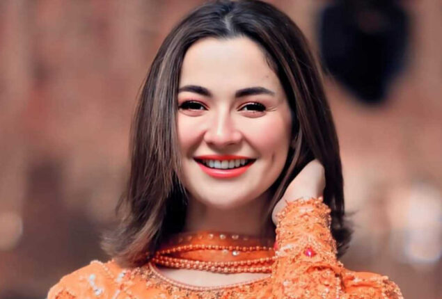 Hania Aamir criticize by public over latest publicity video