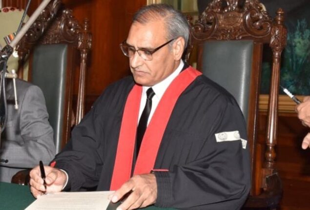 LHC CJ forms larger bench on Imran Khan’s plea against ECP