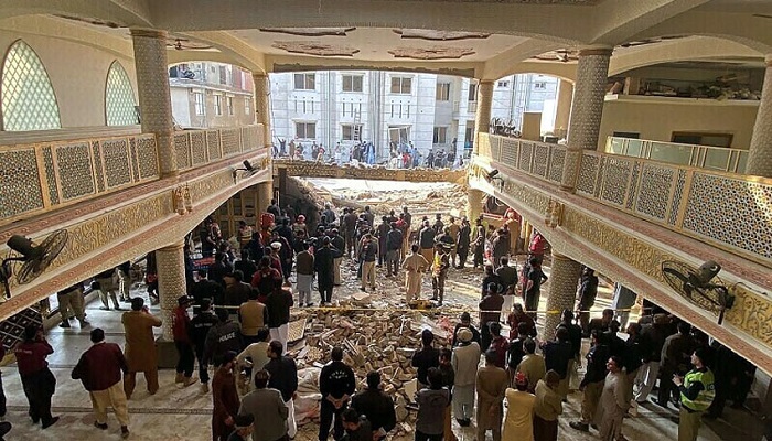Peshawar mosque blast