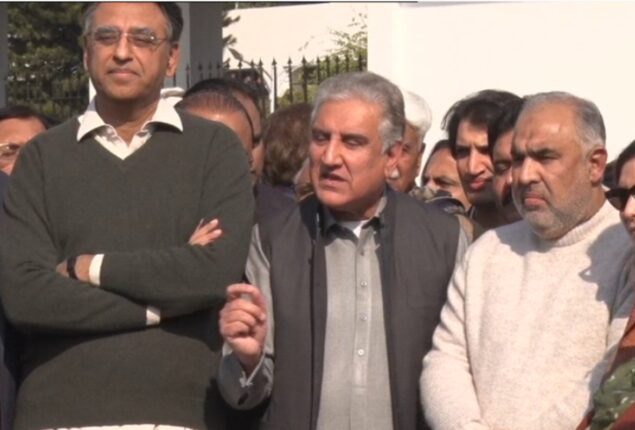 PTI resignations: Party leaders castigate NA speaker over absence