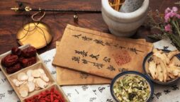 Chinese jump into traditional remedies to fight COVID-19