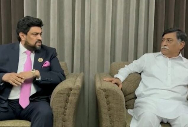 Sindh Governor meets Afaq Ahmed, says MQM will not boycott LG polls