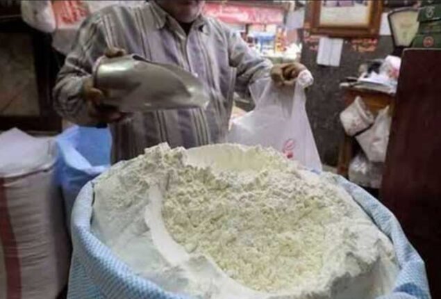 Flour price reduced in Sindh after two months