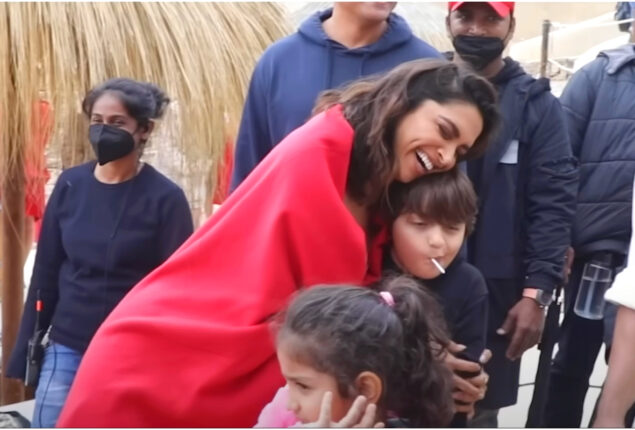 Pathaan – Deepika Padukone hugs Shah Rukh Khan’s son AbRam