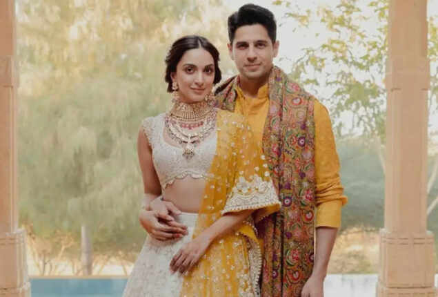 Sidharth & Kiara finally share photos from the haldi ceremony on Holi 