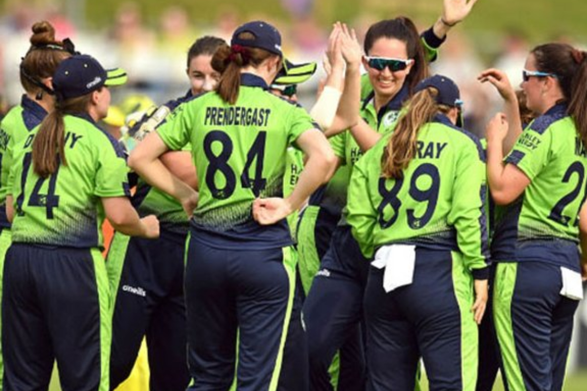 Ireland shock Australia