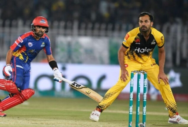 Wahab Riaz received playful punch from Babar Azam