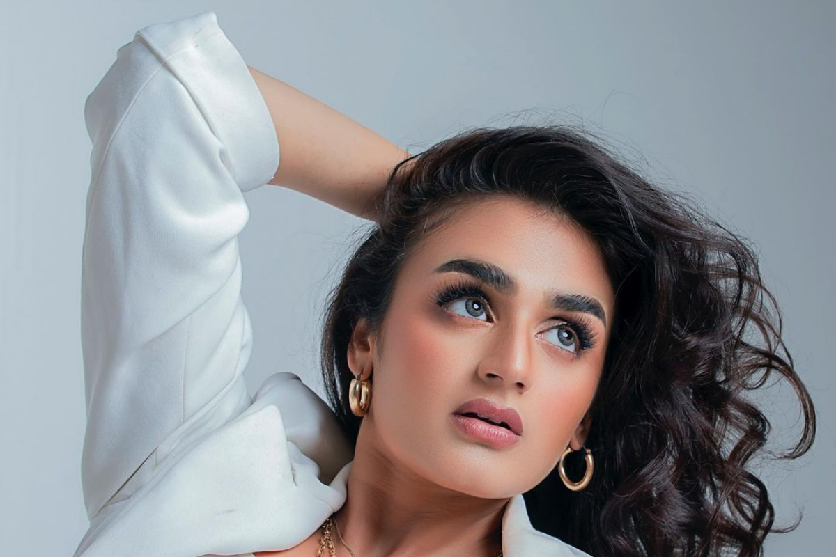 Hira Mani