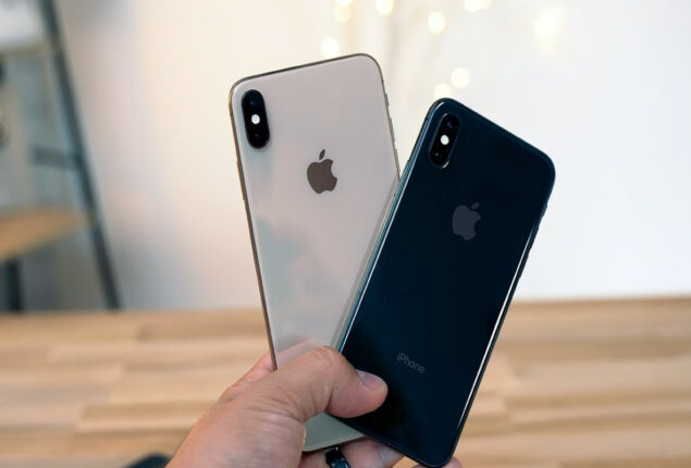 iPhone XS price in Pakistan & specifications