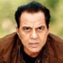 Dharmendra responds to Twitter fan who says why he acts like “struggling actor”