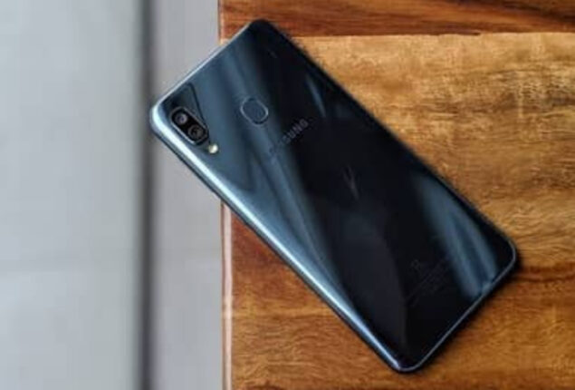 Samsung Galaxy A30 price in Pakistan & specs