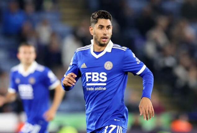 Real Betis signs Ayoze Perez for one season from Leicester City