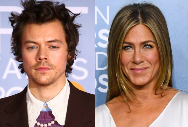 Harry Styles feels embarrassed in front of Jennifer Aniston after ripping off his pants