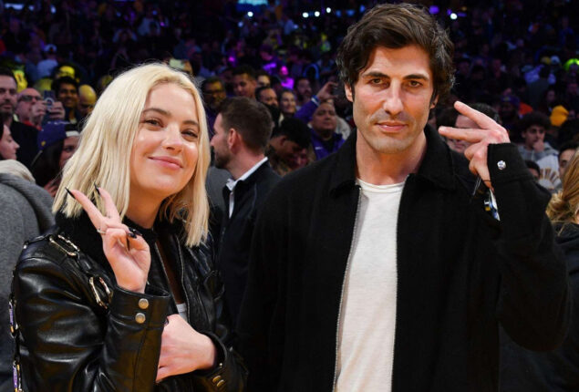 Ashley Benson dating Brandon Davis?