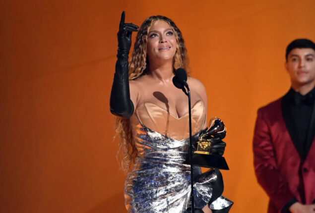 Beyoncé wins her 32nd Grammy, making history at the Awards