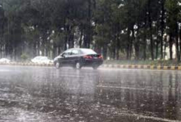 PMD predicts rain, snowfall in western and upper parts of country