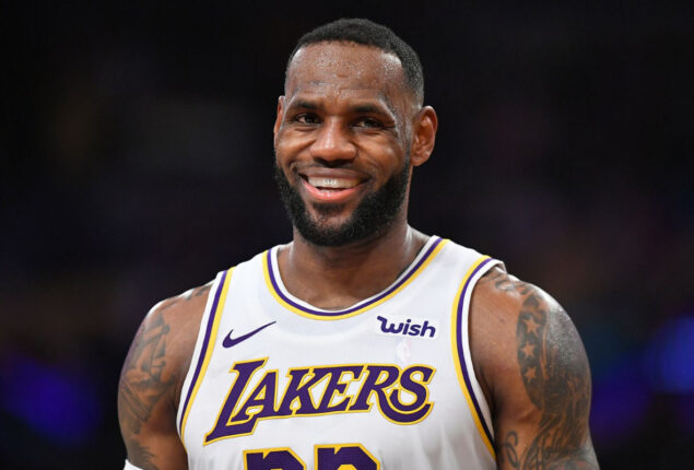 LeBron James surpassed Kareem Abdul-Jabbar’s long-standing record