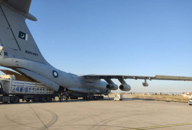 PAF’s IL-78 aircraft carrying relief goods arrives in Turkiye