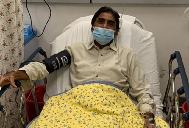 Cricket Legend Javed Miandad shifted to hospital