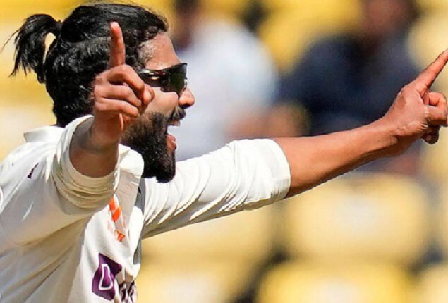 Ravindra Jadeja charged with ball tampering