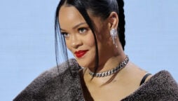 Rihanna featured on a scrapped version of Hoobastank’s Inside of You