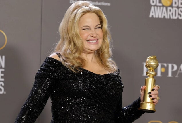 I always get recognised in public now!, says Jennifer Coolidge