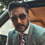 Adnan Siddiqui shows off his singing talent