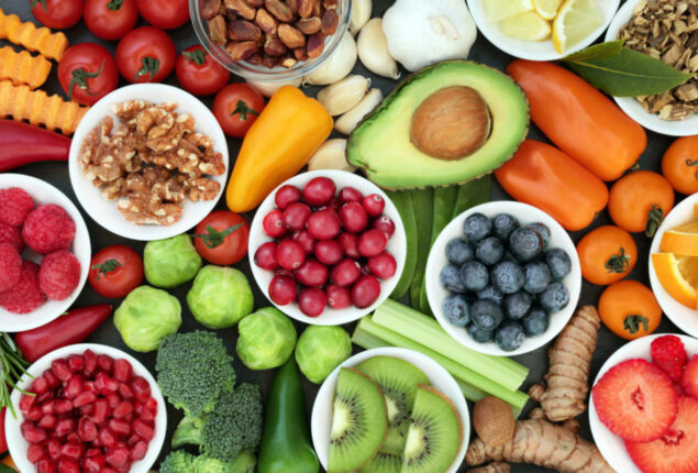 Add these foods in your diet to keep your blood clean