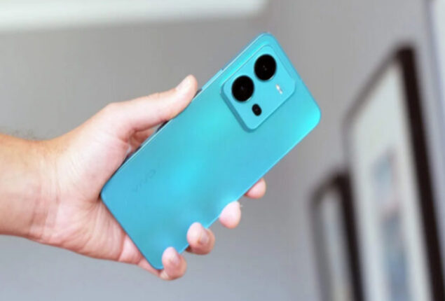 Vivo V25 price in Pakistan & full specifications